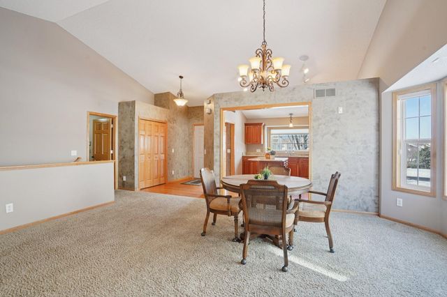 21378 Hytrail Circle, Lakeville, MN 55044