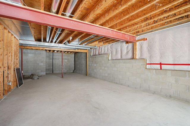 21378 Hytrail Circle, Lakeville, MN 55044