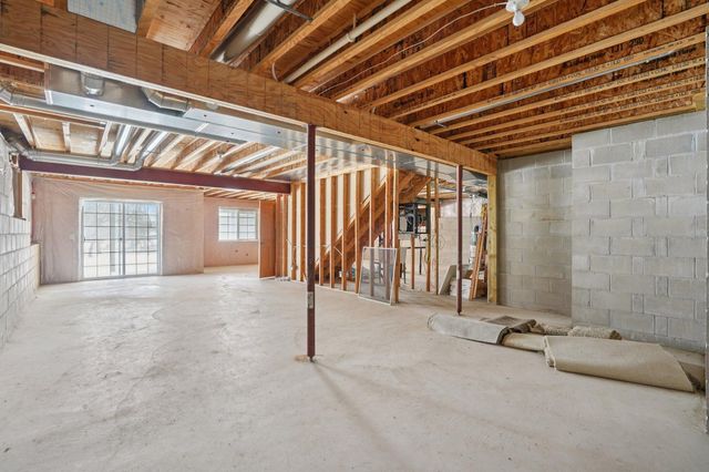 21378 Hytrail Circle, Lakeville, MN 55044