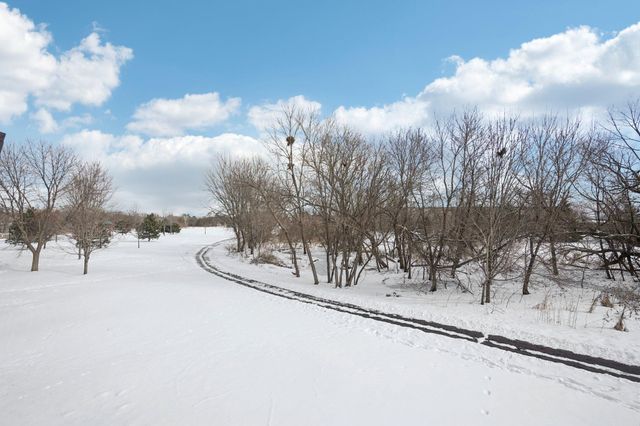 21378 Hytrail Circle, Lakeville, MN 55044