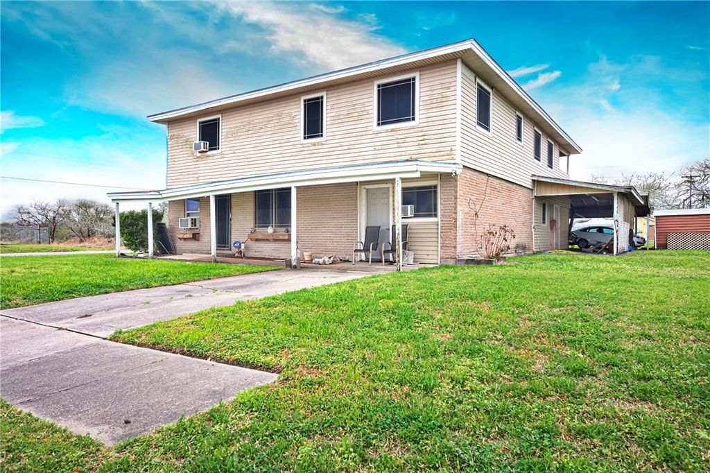 100 Lamplite, Sinton, TX 78387 — photo 3