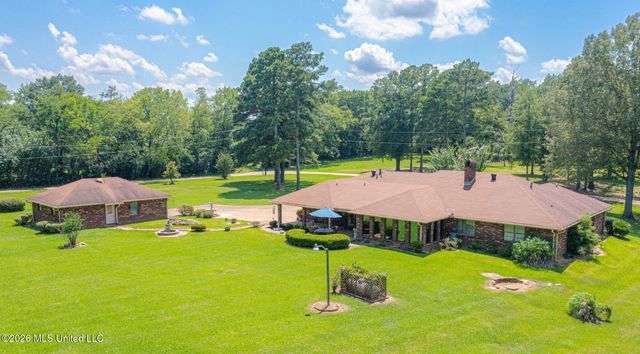 144 N Pine Drive, Madison, MS 39110