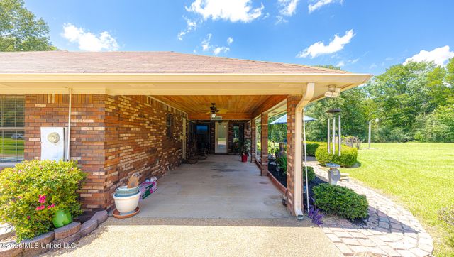 144 N Pine Drive, Madison, MS 39110
