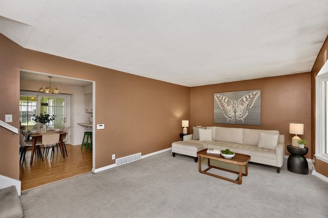 801 NW School Street, Ankeny, IA 50023