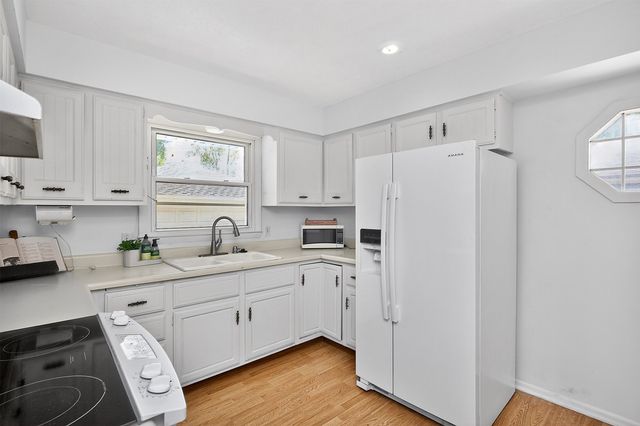 801 NW School Street, Ankeny, IA 50023