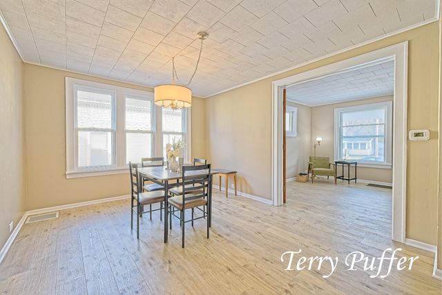 1707 Division Street, Muskegon City, MI 49441