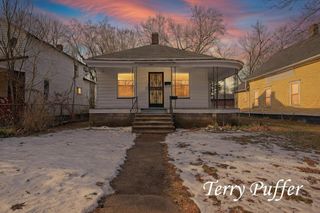 1707 Division Street, Muskegon City, MI 49441