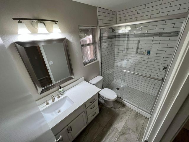 11669 W Pine Mountain Court, Surprise, AZ 85378
