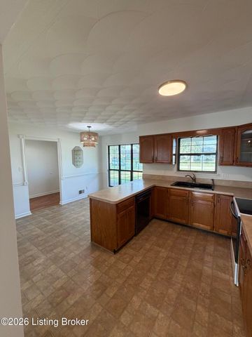 317 Centerview Dr, Shepherdsville, KY 40165