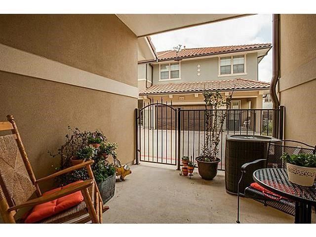 6718 Estrella 20, Irving, TX 75039