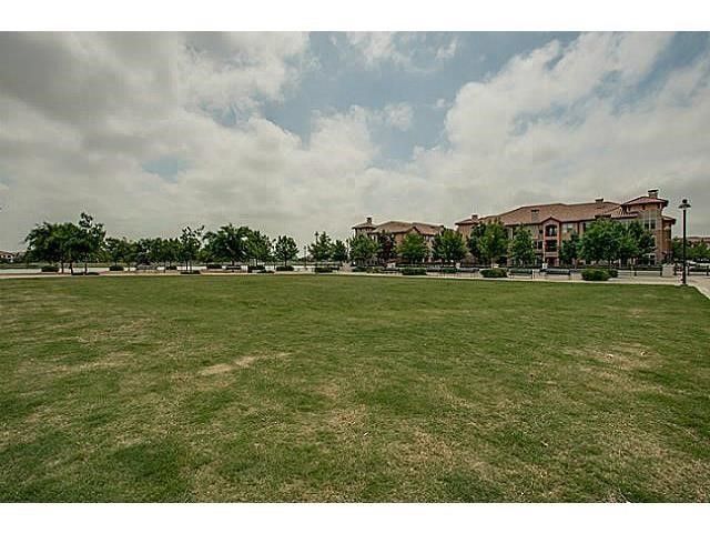6718 Estrella 20, Irving, TX 75039