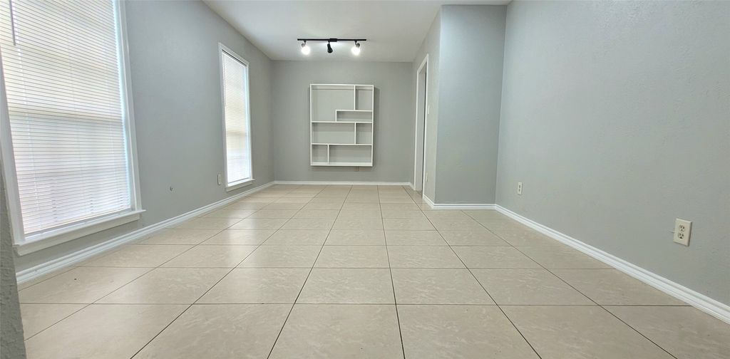 7415 Cave Drive, Dallas, TX 75249