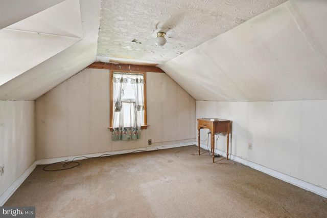 8240 LONGPOINT RD, Baltimore, MD 21222