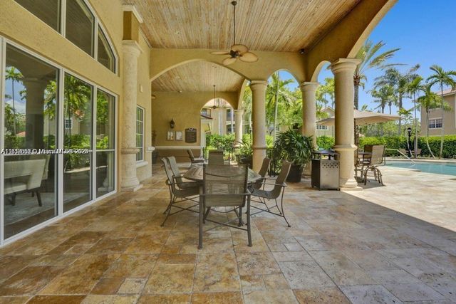 160 SW 117th Ter 6107, Pembroke Pines, FL 33025