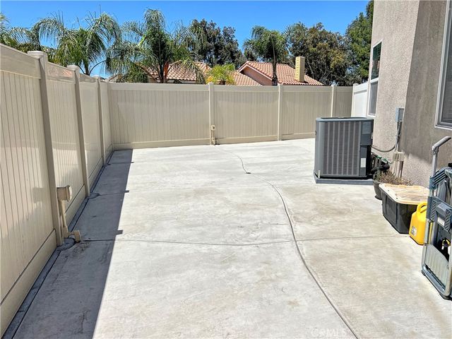 16187 Cousins, Riverside, CA 92503