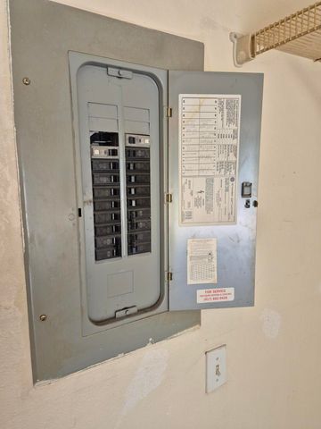 3236 W Madison Street, Springfield, MO 65802