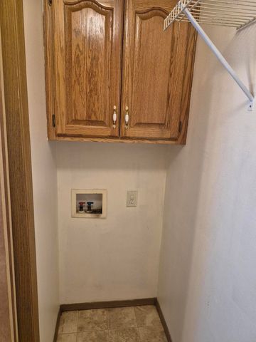 3236 W Madison Street, Springfield, MO 65802