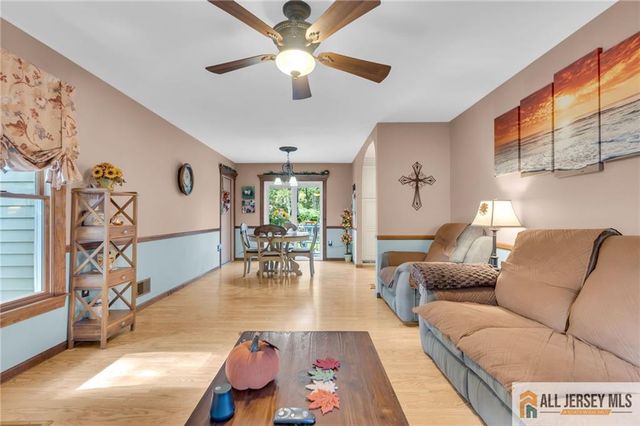 718 Princeton Road, Lacey, NJ 08734