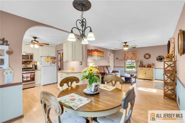 718 Princeton Road, Lacey, NJ 08734
