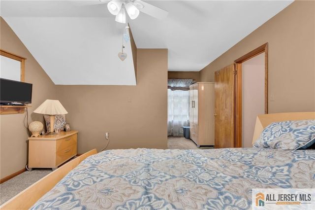 718 Princeton Road, Lacey, NJ 08734