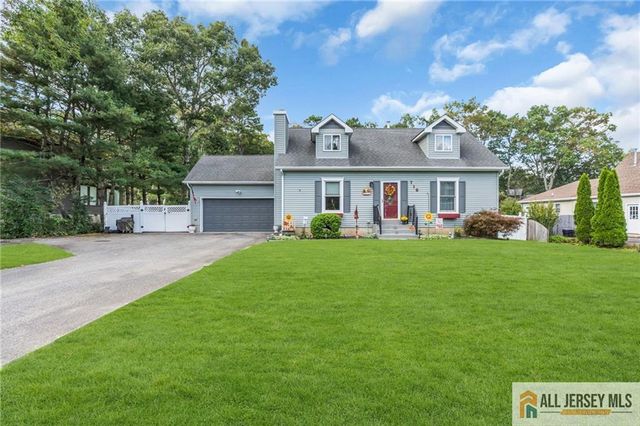 718 Princeton Road, Lacey, NJ 08734