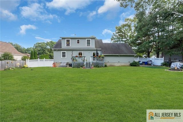 718 Princeton Road, Lacey, NJ 08734