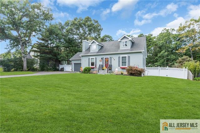 718 Princeton Road, Lacey, NJ 08734
