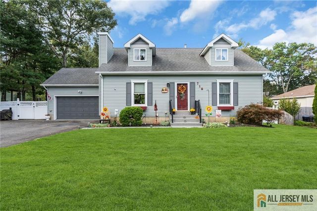 718 Princeton Road, Lacey, NJ 08734
