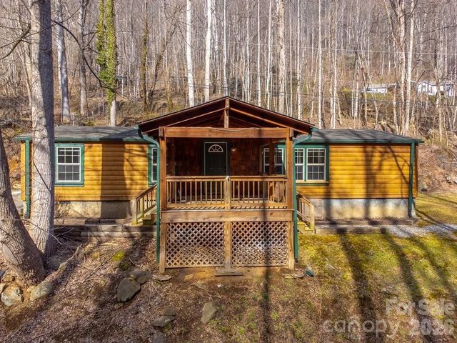 1668 Buff Creek Road, Sylva, NC 28779