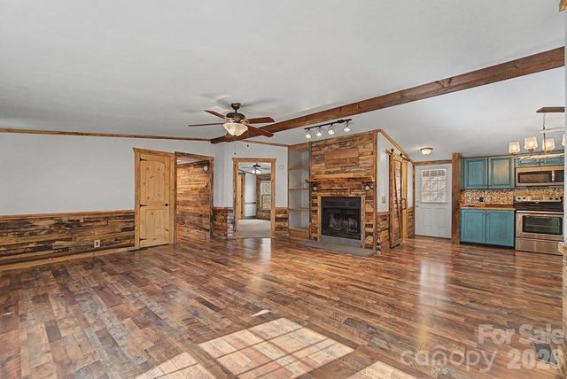 1668 Buff Creek Road, Sylva, NC 28779
