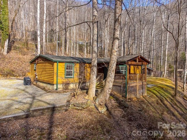 1668 Buff Creek Road, Sylva, NC 28779