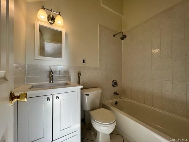 1307 Balcom Avenue, Bronx, NY 10461