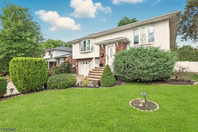 1174 Debra Dr, Linden City, NJ 07036