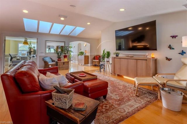 4442 Wilder RD, Naples, FL 34105
