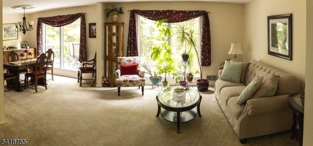 505 Lannon Ln, Bethlehem Twp., NJ 08826