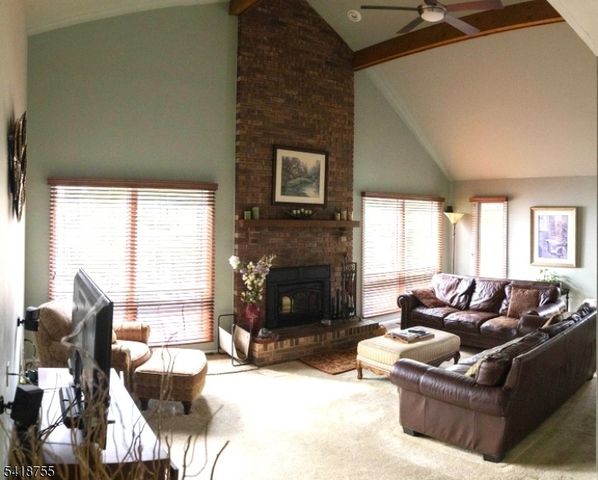 505 Lannon Ln, Bethlehem Twp., NJ 08826