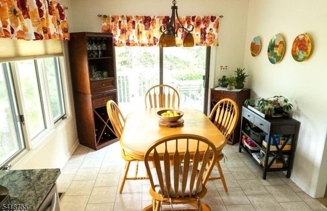 505 Lannon Ln, Bethlehem Twp., NJ 08826