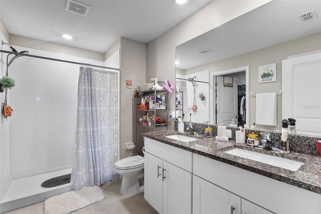 5426 BLUE AZURE DRIVE, Wimauma, FL 33598