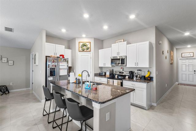 5426 BLUE AZURE DRIVE, Wimauma, FL 33598