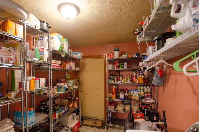 747 Amanda Drive, Clever, MO 65631