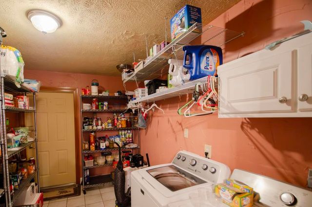 747 Amanda Drive, Clever, MO 65631