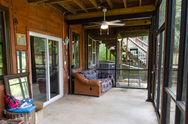 747 Amanda Drive, Clever, MO 65631