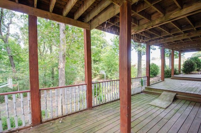 747 Amanda Drive, Clever, MO 65631