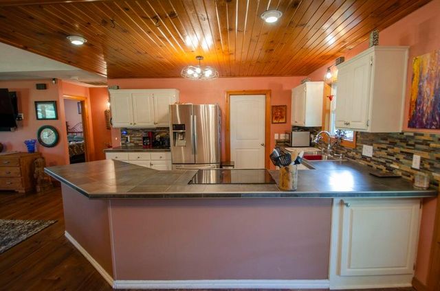 747 Amanda Drive, Clever, MO 65631