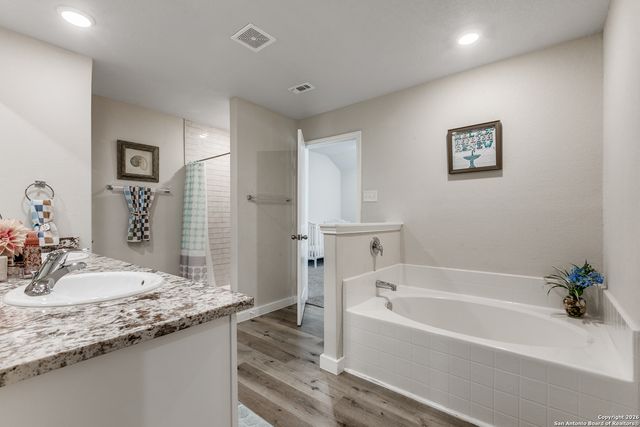 7913 Cactus Plum, San Antonio, TX 78254