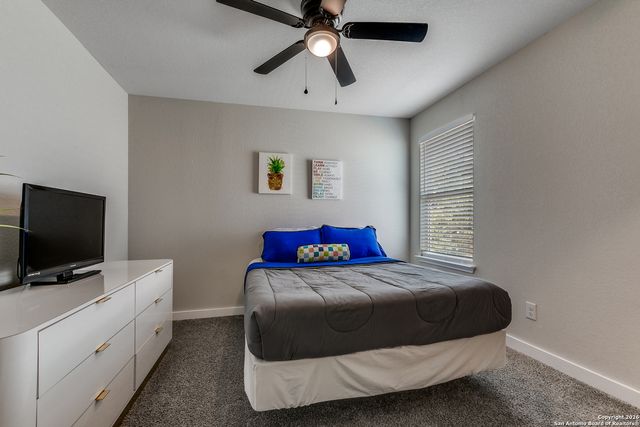 7913 Cactus Plum, San Antonio, TX 78254