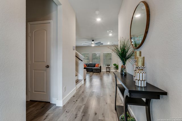 7913 Cactus Plum, San Antonio, TX 78254