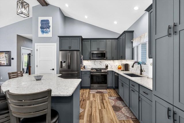 225 Stone Hill Court, Ripon, WI 54971