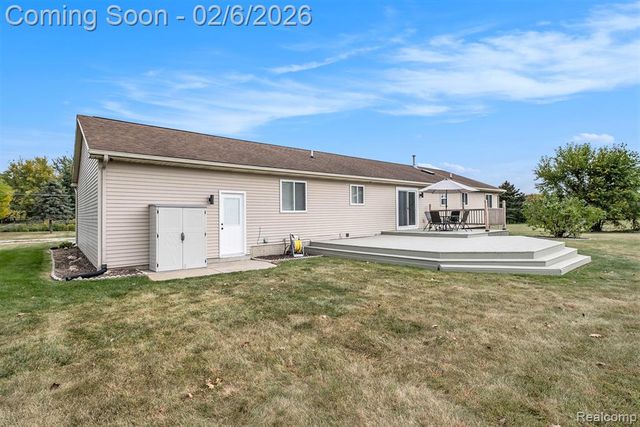 9430 Torrey Road, Grand Blanc, MI 48439