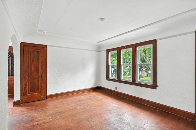 6222 W Locust STREET #6224, Milwaukee, WI 53210